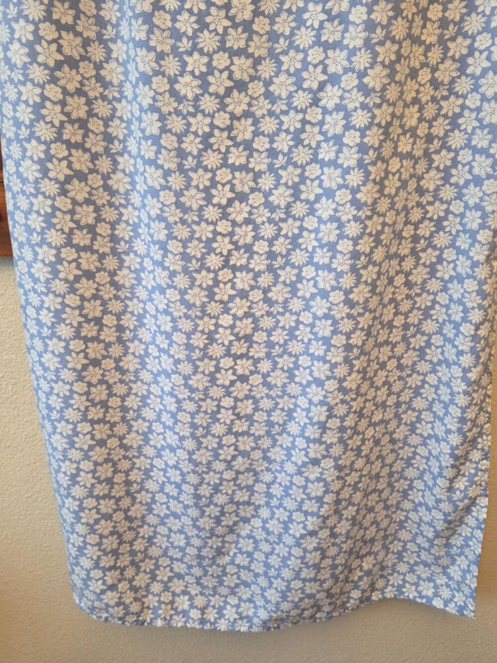 Billabong Ditzy Floral Light Blue Midi Dress Size S Spaghetti Strap Beach Surfer - Picture 4 of 10